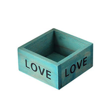 Load image into Gallery viewer, LOVE Hand made Retro Style Wooden Flower - stilyo