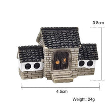 Load image into Gallery viewer, Mini Antic House Ornament - stilyo
