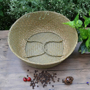 Seagrass Foldable Hanging Wickerwork Basket - stilyo