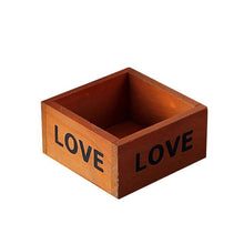 Load image into Gallery viewer, LOVE Hand made Retro Style Wooden Flower - stilyo
